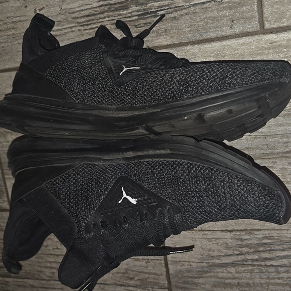 Puma Men's Black Athletic Sneakers - Picture 3 of 6